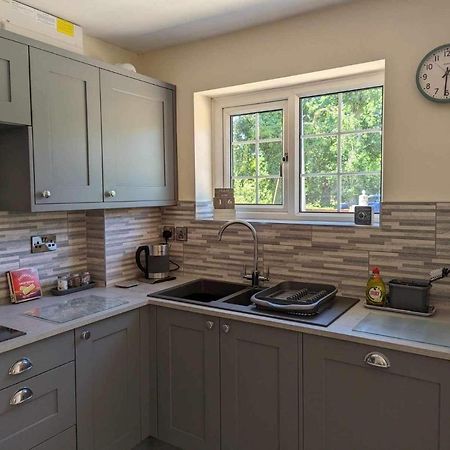 The Hideaway Apartment Woodhall Spa Bagian luar foto