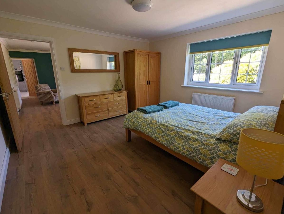 The Hideaway Apartment Woodhall Spa Bagian luar foto